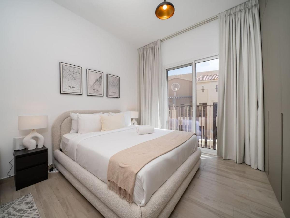 Stylish Eaton Place In Jvc Dubai